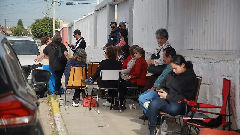 Trabajadores piden cambio de director en la Secundaria General Jaime Torres Bodet en Durango 